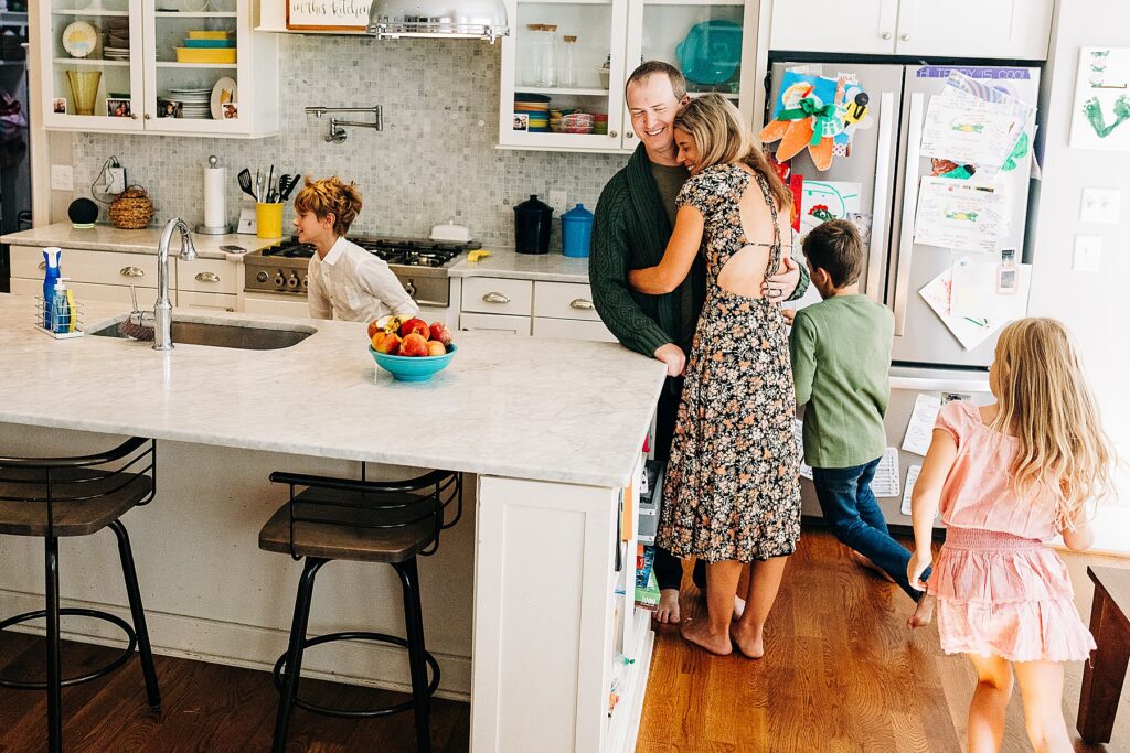 at-home family photo sessions